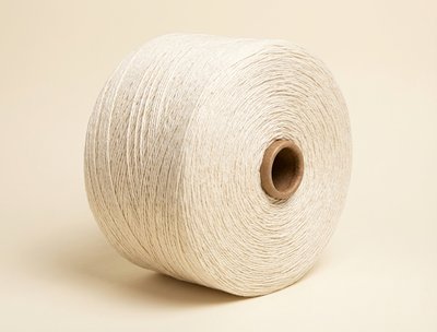 Пряжа смесовая ХБ/ПЭ Nm 34/1 Белый