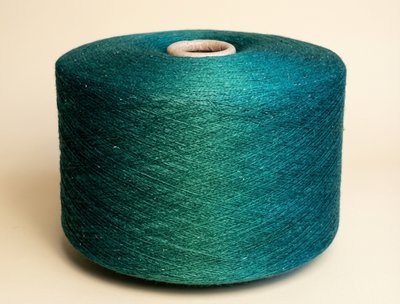 Пряжа смесовая ХБ/ПЭ Nm 34/1 Зеленый